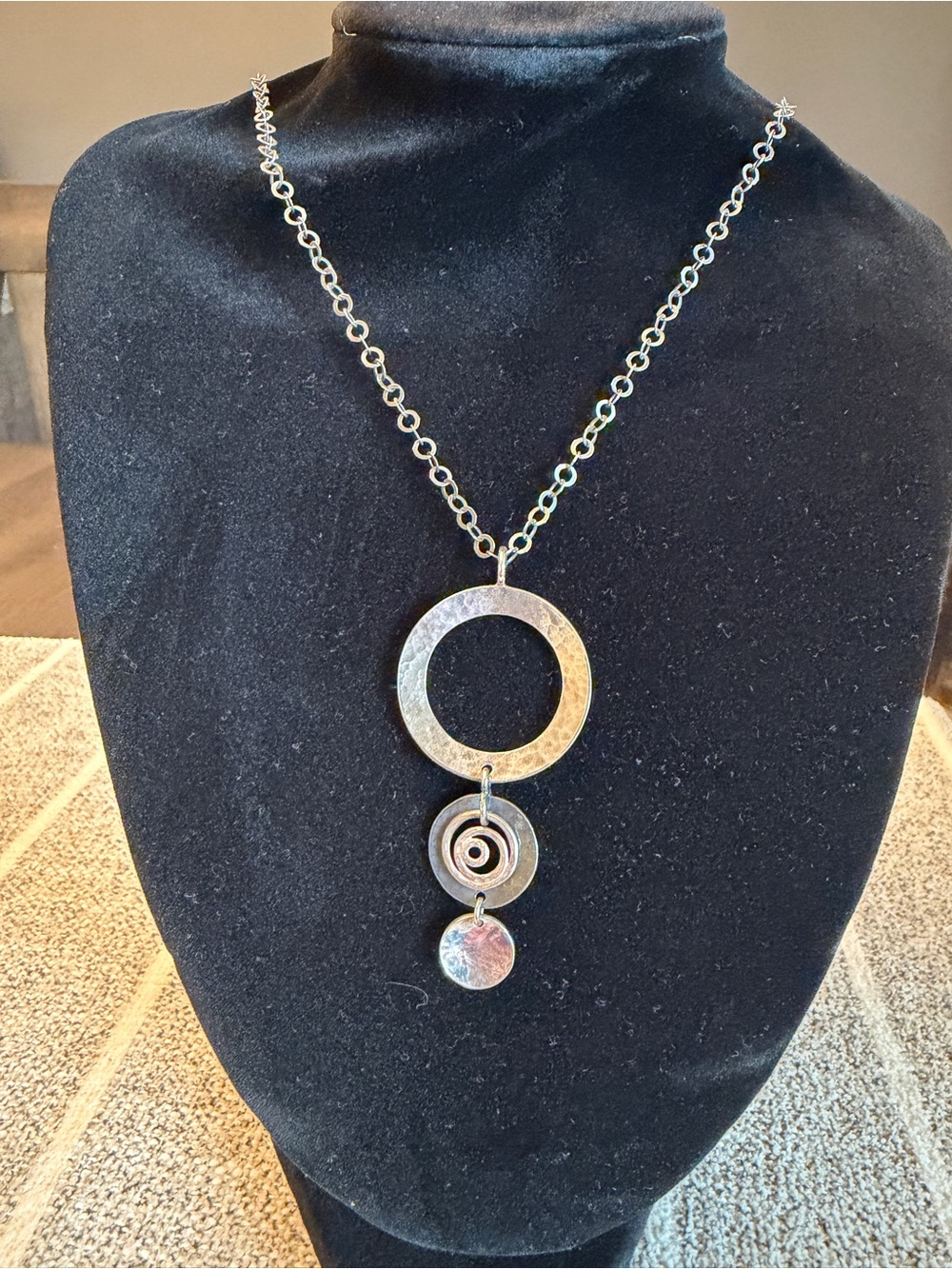 Vintage / Retired Silpada N1709 Three Disc Swirl Necklace in .925 Silver